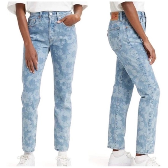 Levi’s Light Blue Wash Tango Hazy Daisy Floral Print 501 Skinny Jeans 26x28 - Picture 1 of 15